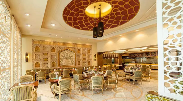 هتل رادیسون بلو آگرا